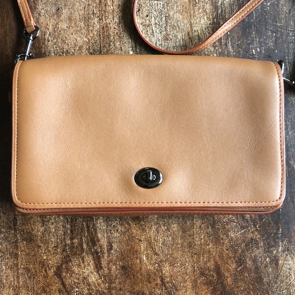 Coach Crossbody Leather Bag - Picture 2 of 12